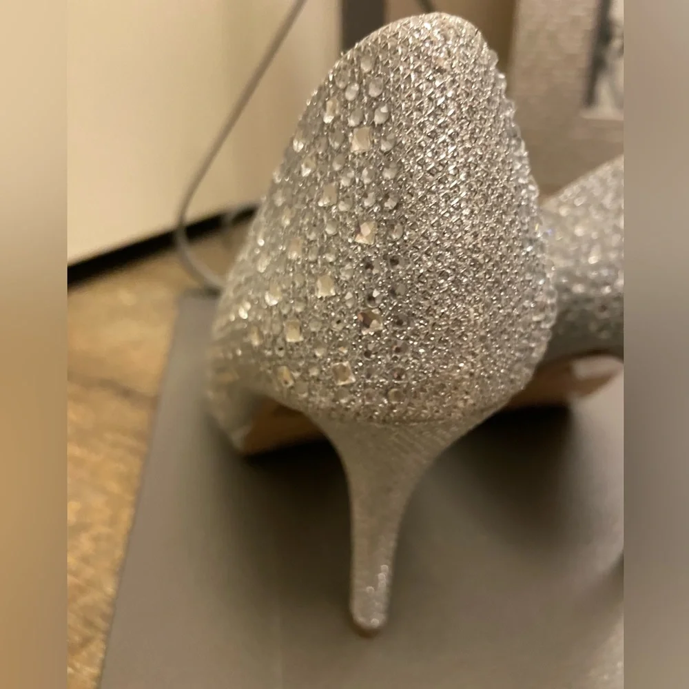 De Blossom Collection Rhinestone Crystal Heels Bridal Shoes size 8.5 - Picture 6 of 13
